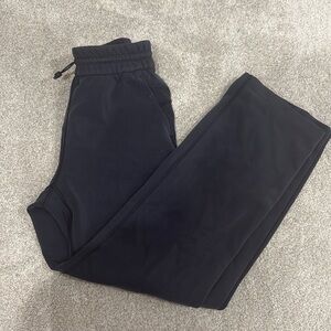 - Lululemon soft stream high rise pant